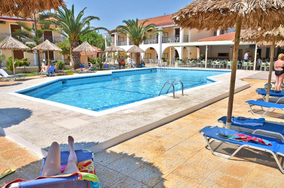 Sunny Garden Hotel Tsilivi  Ngoại thất bức ảnh