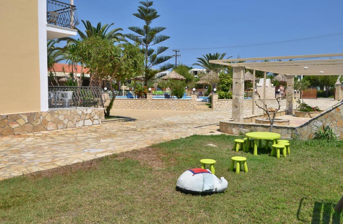 Sunny Garden Hotel Tsilivi  Ngoại thất bức ảnh